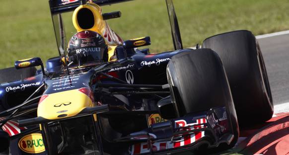 İtalya Grand Prix 2011 Cumartesi antrenmanları - Vettel hız kesmiyor