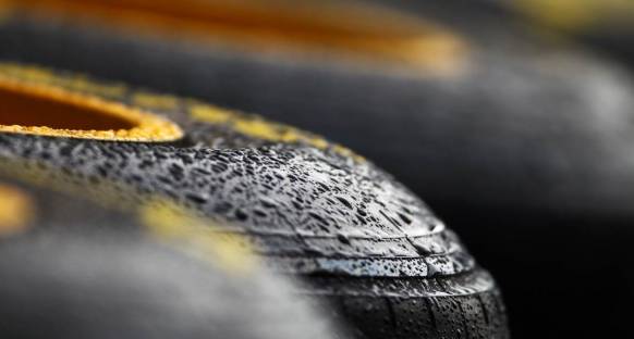 Pirelli ortalama üç pit stop bekliyor