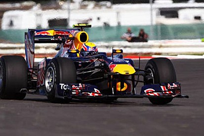 Webber, Red Bull'dan ayrılmayı düşünmüyor