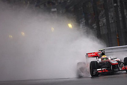 Hamilton finiş gördüğü için rahatladı