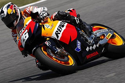 Pedrosa'nın köprücük kemiği kırıldı