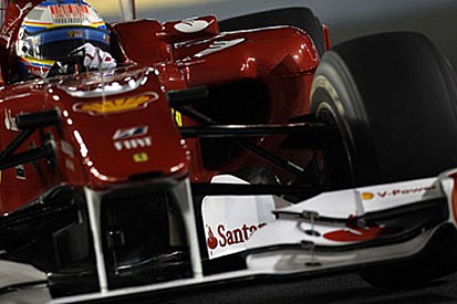 Singapur Grand Prix 2010 sıralama turları - Alonso pole pozisyonunda