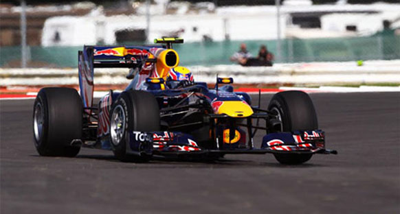 Lauda: 'Vettel, Webber'in performansına şaşırdı'