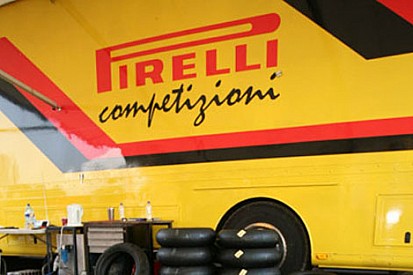 Pirelli lastikleri Abu Dabi'de test edilecek
