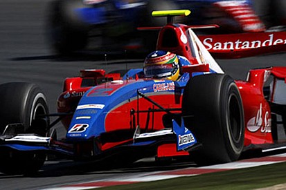 Silverstone'da ikinci yarışın galibi Senna