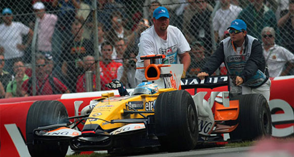 İngiltere GP - 3. Serbest Antremanlar - Alonso lider