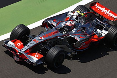 Kovalainen yarışı kurtardığı için sevinçli