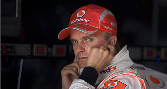 Whitmarsh Alonso'nun yerini Kovalainen'in alması konusunda ısrar etmiş