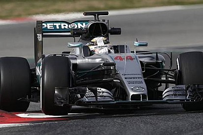 Hamilton, 'Daha ağır F1 araçlarına doğru gitmek saçmalık'