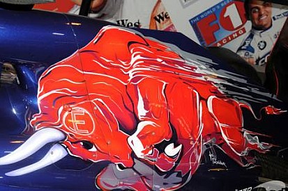 Toro Rosso 2016'yı ilk beşte bitirmeyi planlıyor
