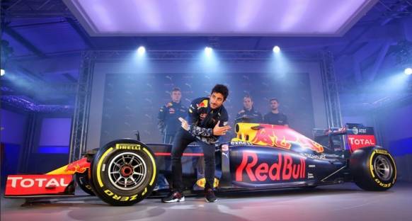 Ricciardo: En azından bir yarış kazanmalıyız