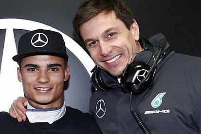 Toto Wolff: Genç sürücülerimizden dolayı mutluyuz