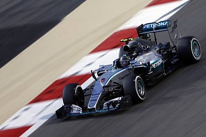 Rosberg ikinci antrenmanlarda zirvede