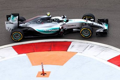 Mercedes, Müşterilerine Zarar Vermekten Korktu