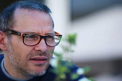 Villeneuve, Formula E'de yarışmaya karar verdi