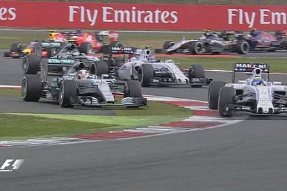 Silverstone'da inanılmaz bir mücadele var