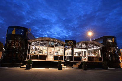 У Lotus підтвердили відправку техніки в Монцу