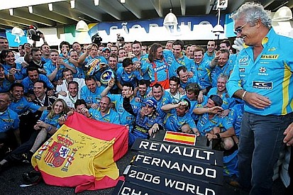 Нужно ли Renault опять покупать команду Ф1?