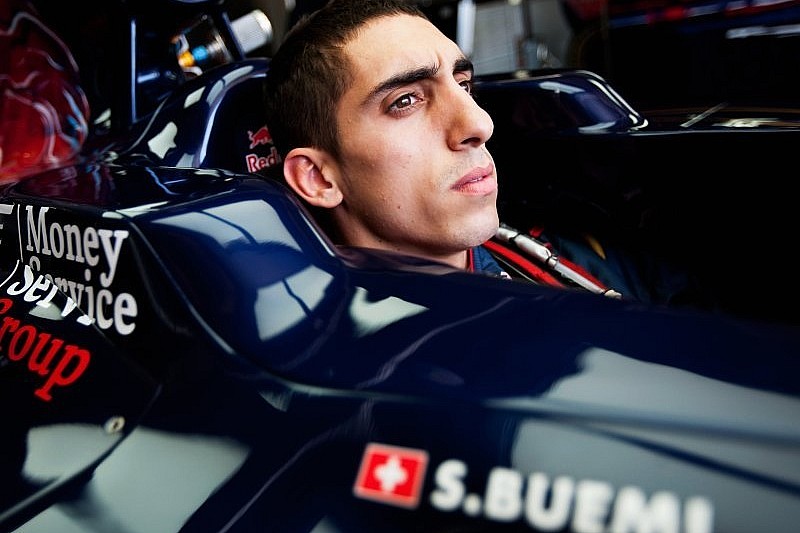 Буэми – резервный гонщик Red Bull Racing