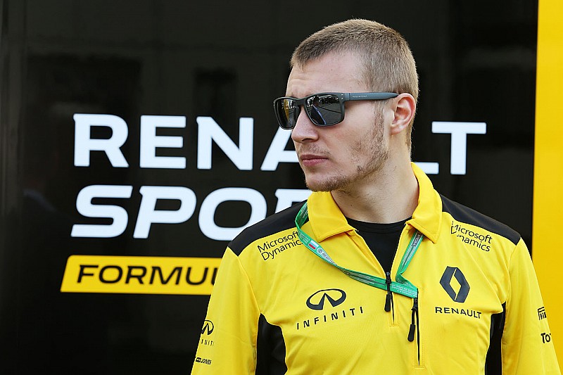 Sirotkin sterk bij debuut: