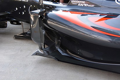 Технический брифинг: боковые понтоны McLaren MP4-31