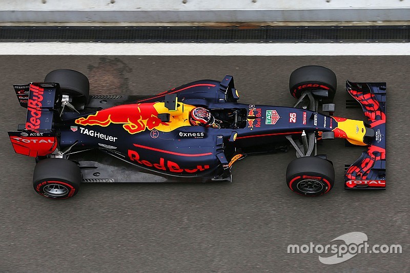 Cambios en Red Bull dividen opiniones en Rusia y Holanda
