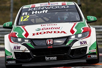 Marrakech, Test: Honda subito velocissime, Huff al comando
