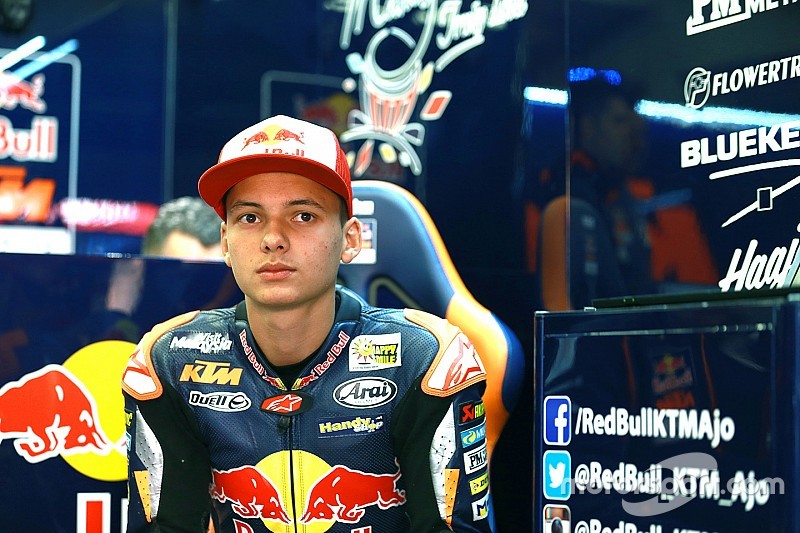 Bendsneyder mist ervaring, Binder klaagt over slipstreamers
