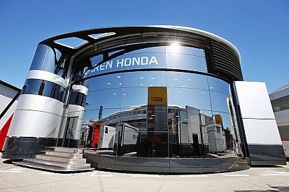 Topshots: De motorhomes van de Formule 1 in 2016