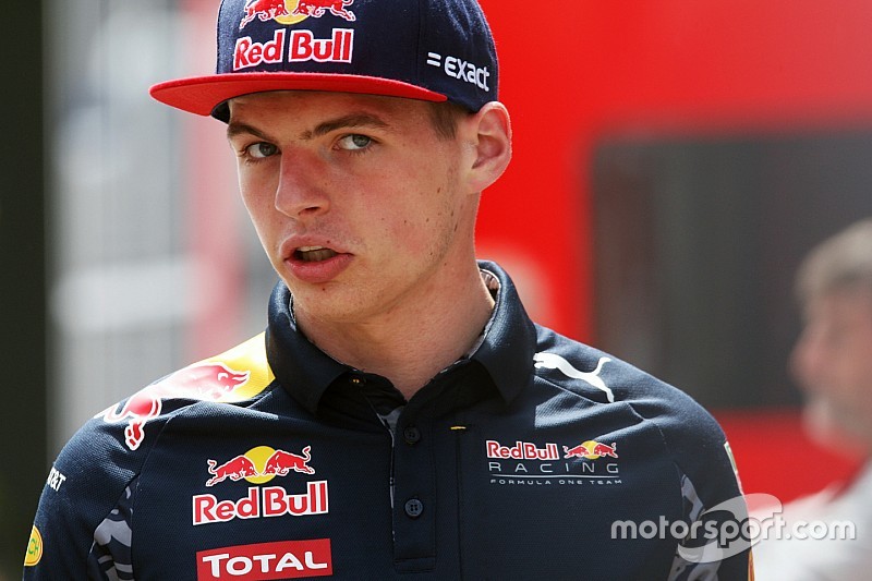 Tost: “Of Verstappen Ricciardo kan uitdagen? De tijd zal het leren”