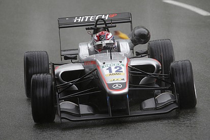 EK F3 Pau: Russell dominant in incidentrijke tweede race