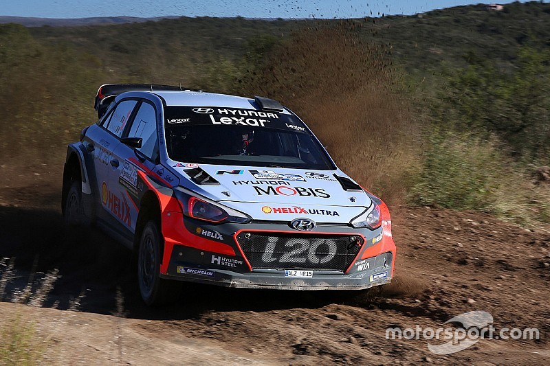 Hyundai se impone en el shakedown de Portugal