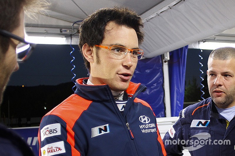 Neuville: