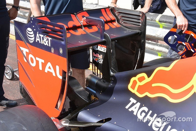 Tech update: Aangepaste achtervleugel voor Verstappen en Ricciardo