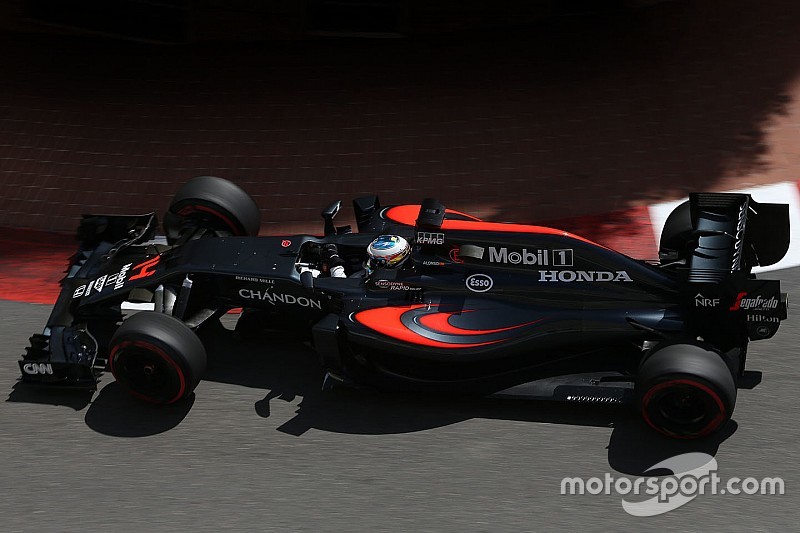 Boullier: “McLaren worstelt nog steeds met hoge bandendruk”