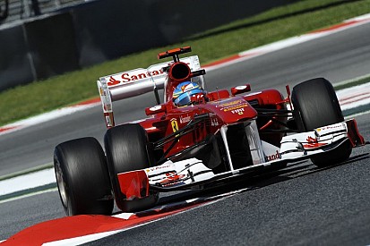 Alonso elképesztően durva startja a Ferrarival a Spanyol Nagydíjon