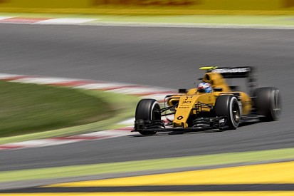 A Renault szerint kiábrándító a guminyomásos ügy - nem kellenének az előírások!