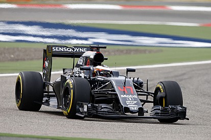 A McLaren nagy tehetsége rögtön egy negyedik hellyel nyitott az időmérőn
