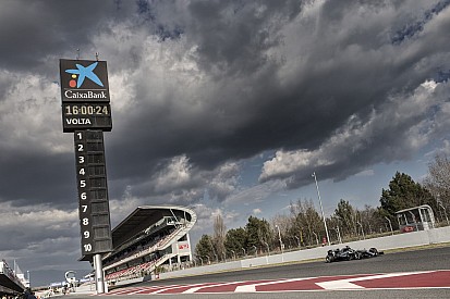 Több mint 7600 kilométert pakoltak a Mercedes-motorokba az első teszten