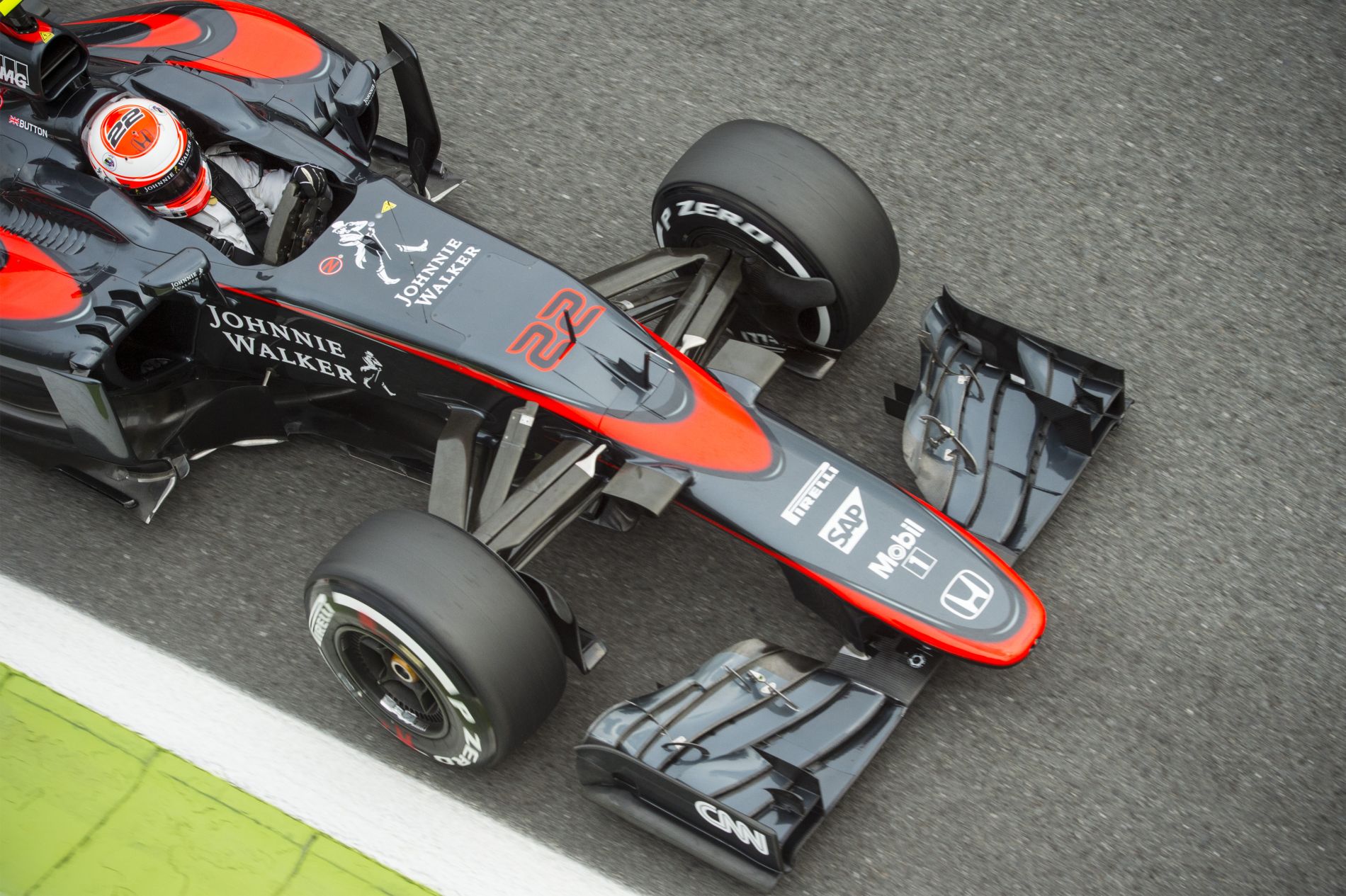 Az új McLaren-Honda készen áll a tesztelésre