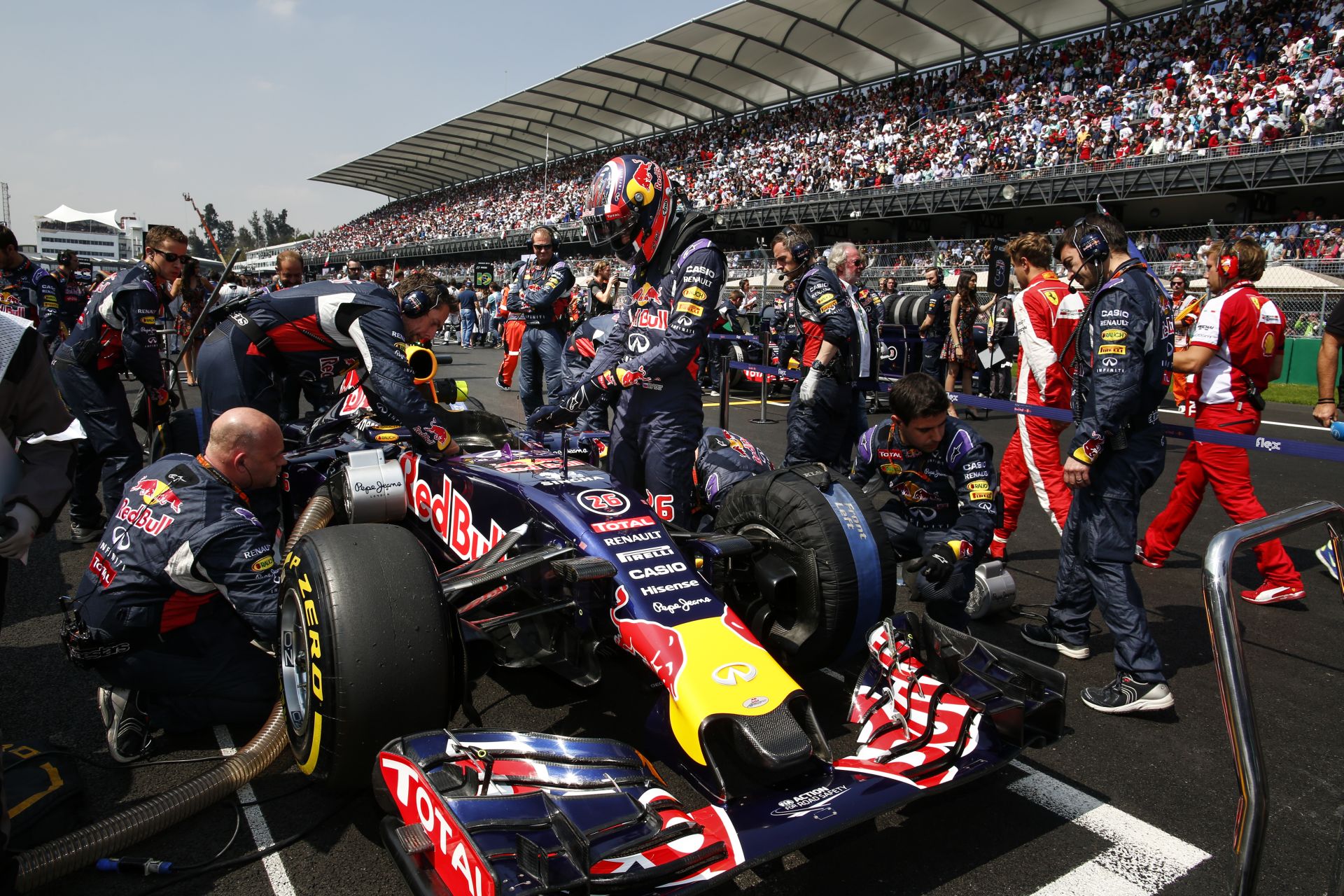 Red Bull: Hülyeség lenne nemet mondani egy független motorgyártóra a Forma-1-ben!