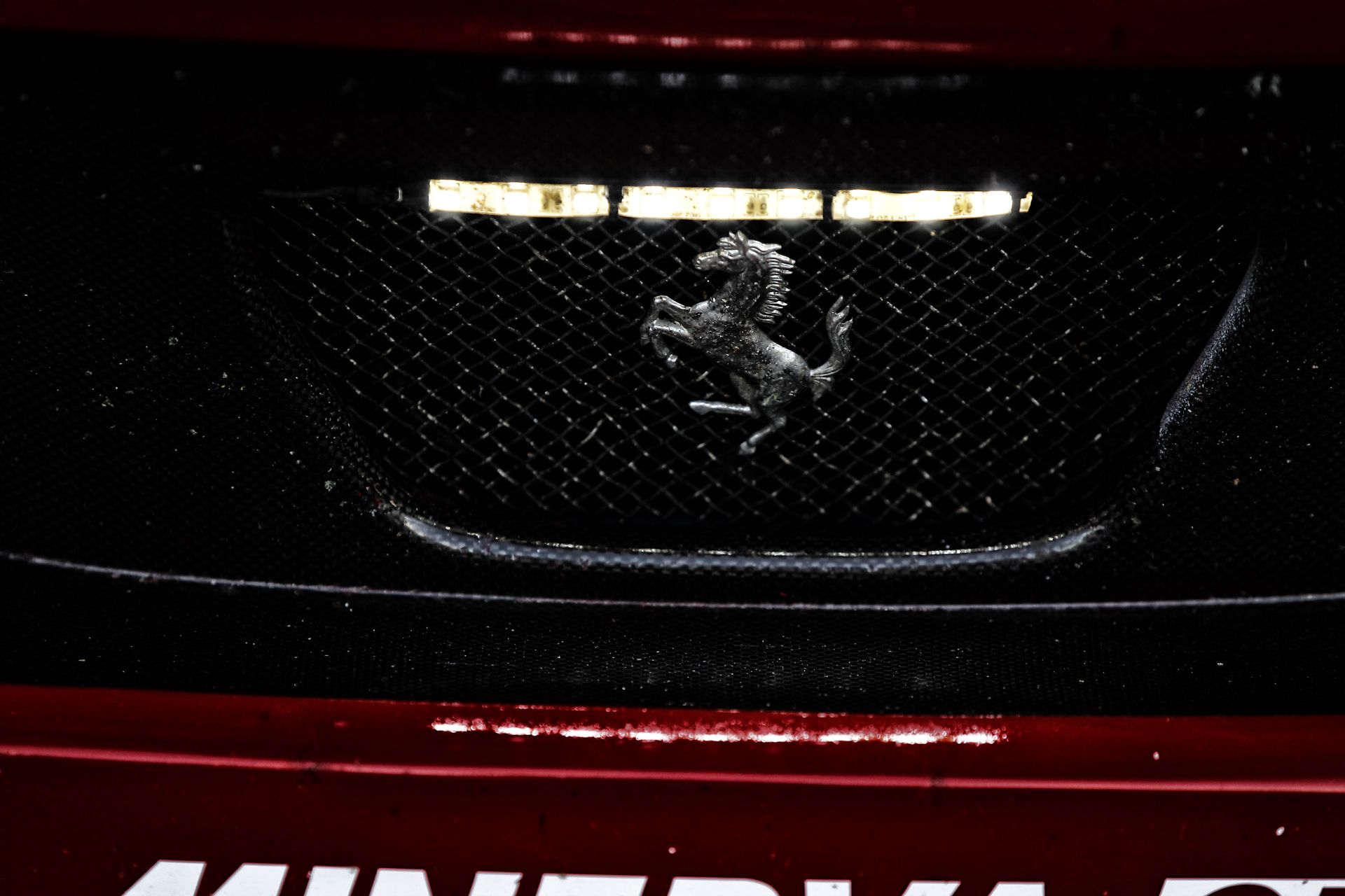 Minden idők egyik legtragikusabb F1-es balesete és története: a Ferrari versenyzője és 14 néző is meghalt Monzában