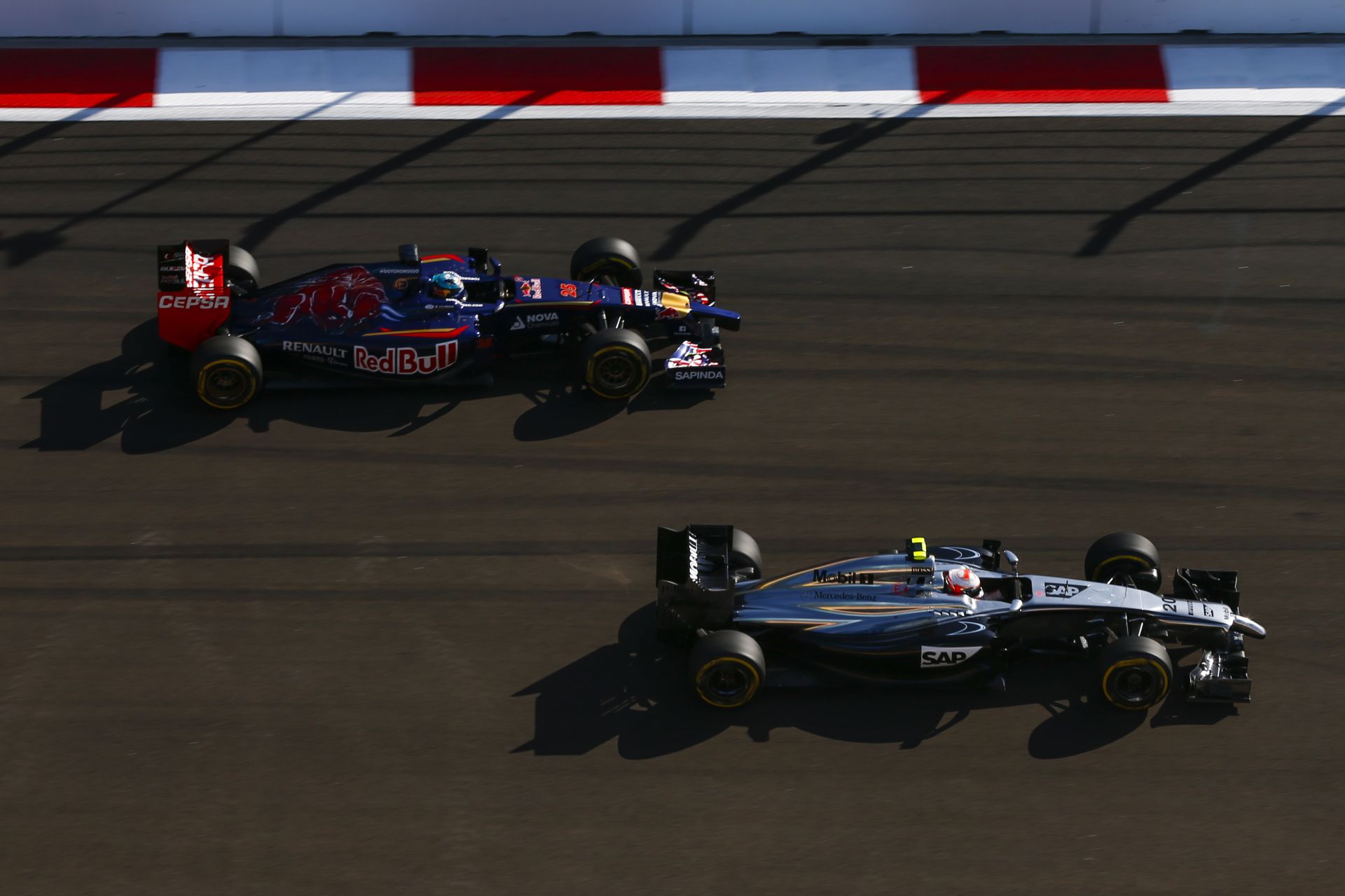Váratlan fordulat: a Haas Racingnél a Vergne-Magnussen páros a befutó?