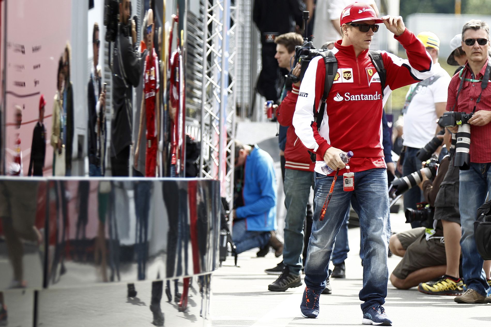 Raikkonen nem szeretett ki az SF15-T-ből csak azért, mert balesete volt