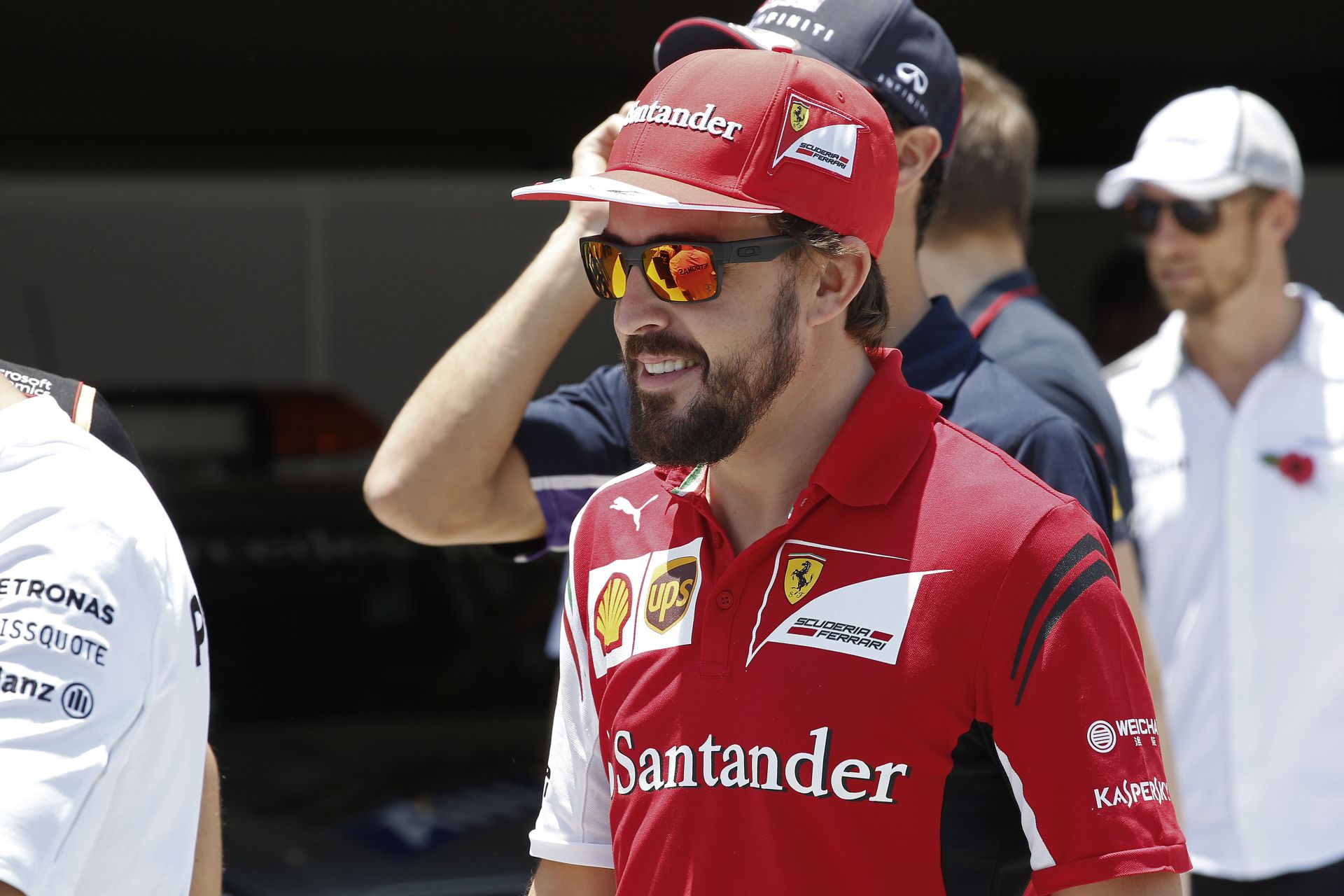 Lotus: Alonso egy csodálatos pilóta, aki bárhová is megy, sikeres lesz! MInden kétséget kizáróan ő a legjobb