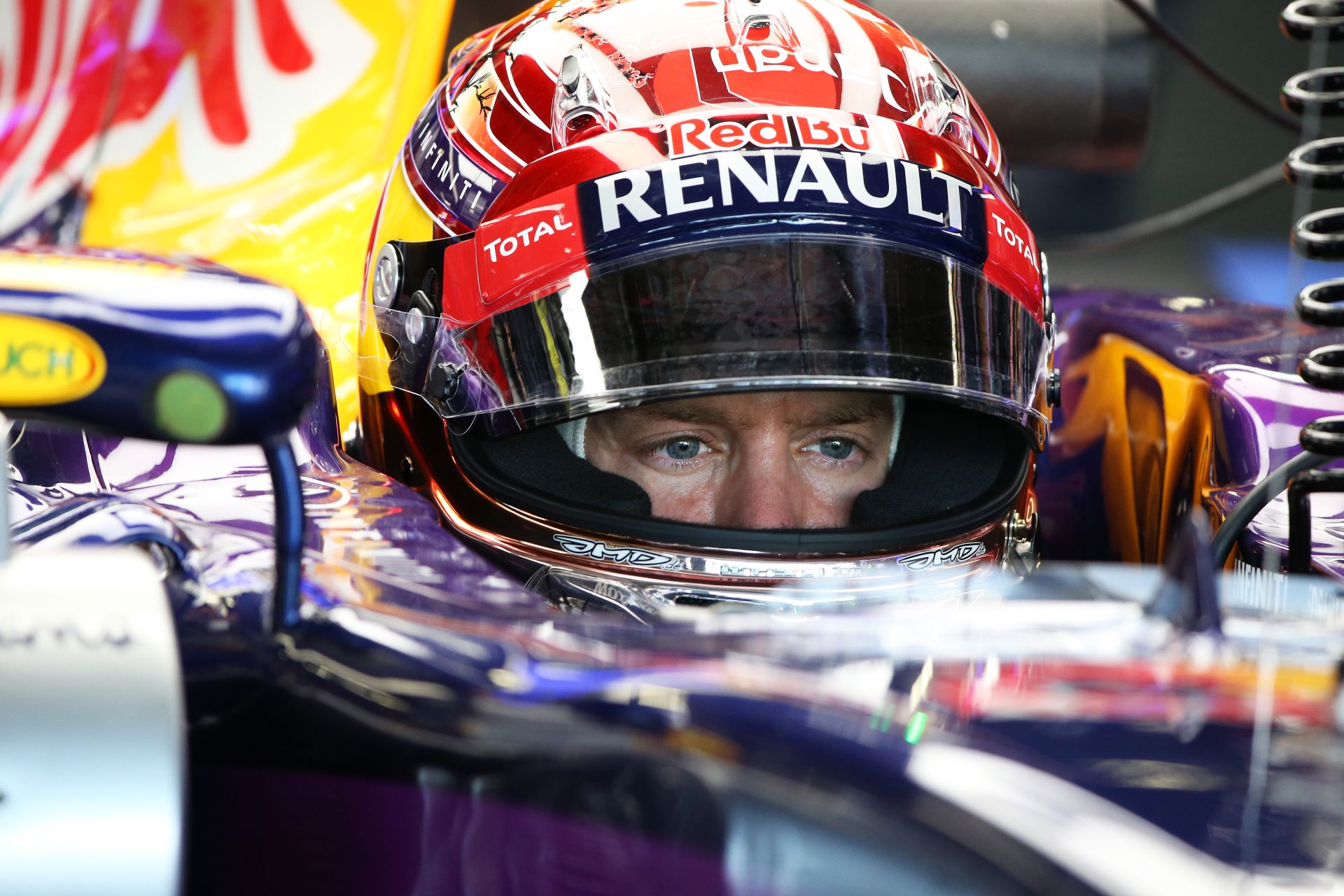 Vettel: Normál körülmények között szinte lehetetlen megfogni a Mercedest Japánban