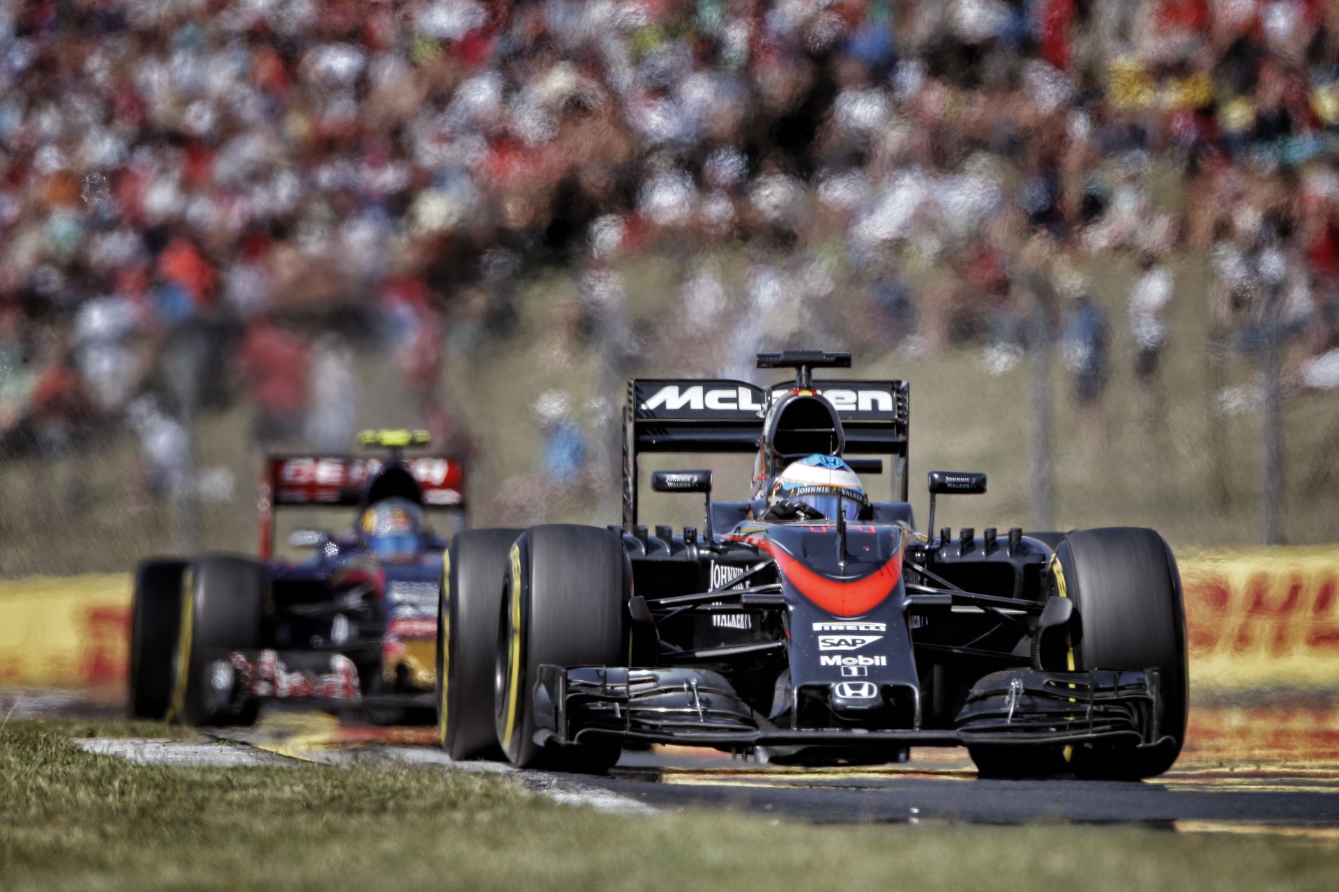 Magyar Nagydíj 2015: Körözgetés Alonsóval és a McLaren-Hondával a Hungaroringen