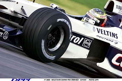 A1-Ring 2000: Ralf Schumacher küldi neki a Williams-BMW-vel