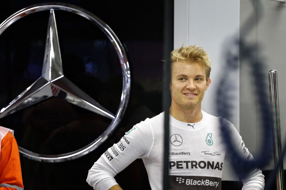 Rosberg esete is azt mutatja, rémálom lett volna, ha teljesen korlátozzák a rádiózást