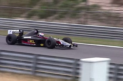 Hatalmas F1-es parádé Zandvoortban: V10-es és V8-as gépek parádéztak